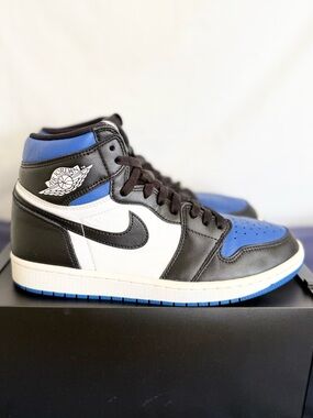 AUTHENTIC Jordan 1 Retro High Royal Toe size 10 555088-041 2020 PRE-OWNED